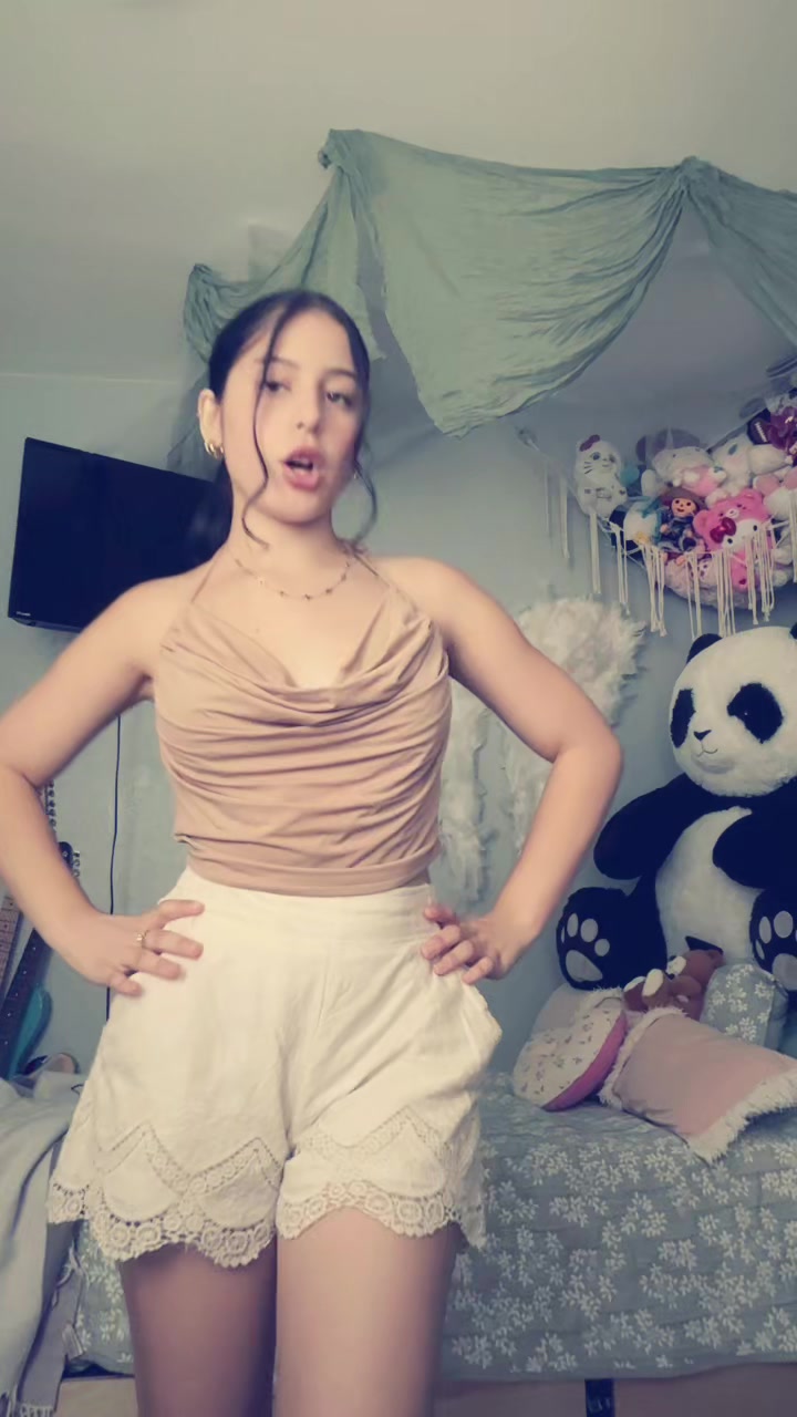 @Mellyyy