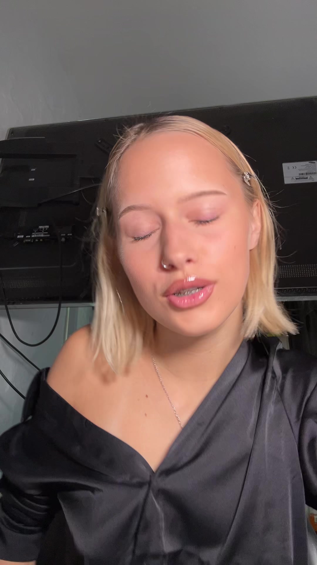 @melinasct