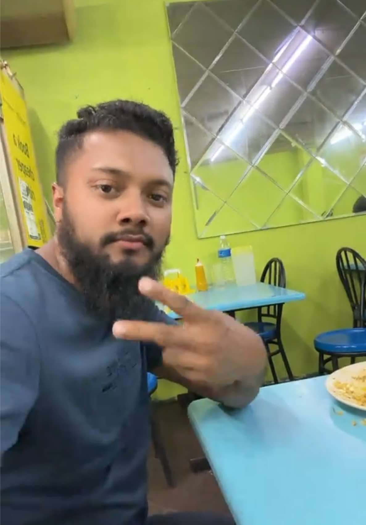 @Ali vlogs 🥰