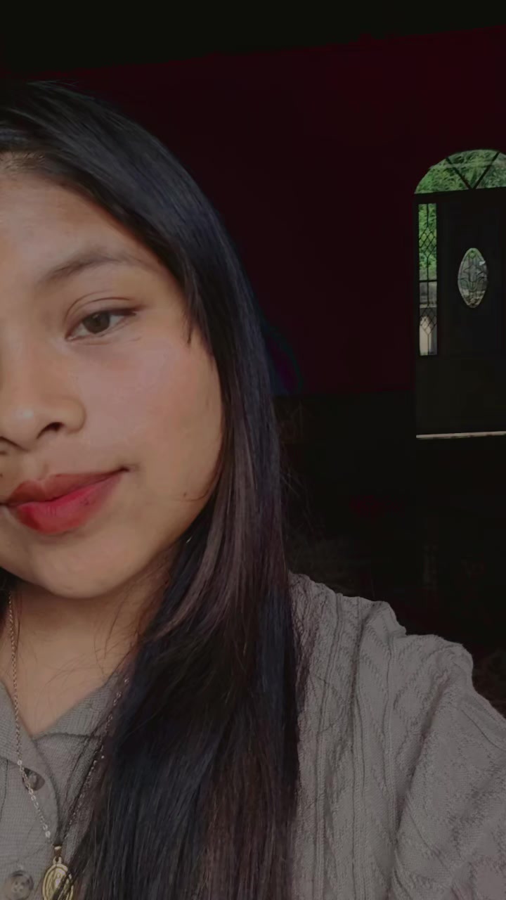 @Tu chinita777??🖤