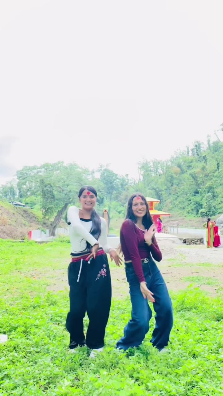 @🦋RUPA..KHANAL🎀🕊️