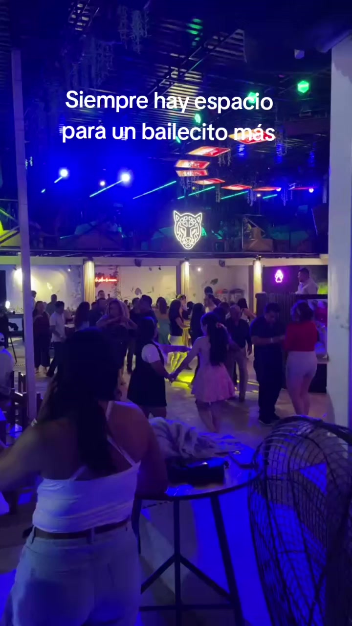 @Luna Griega