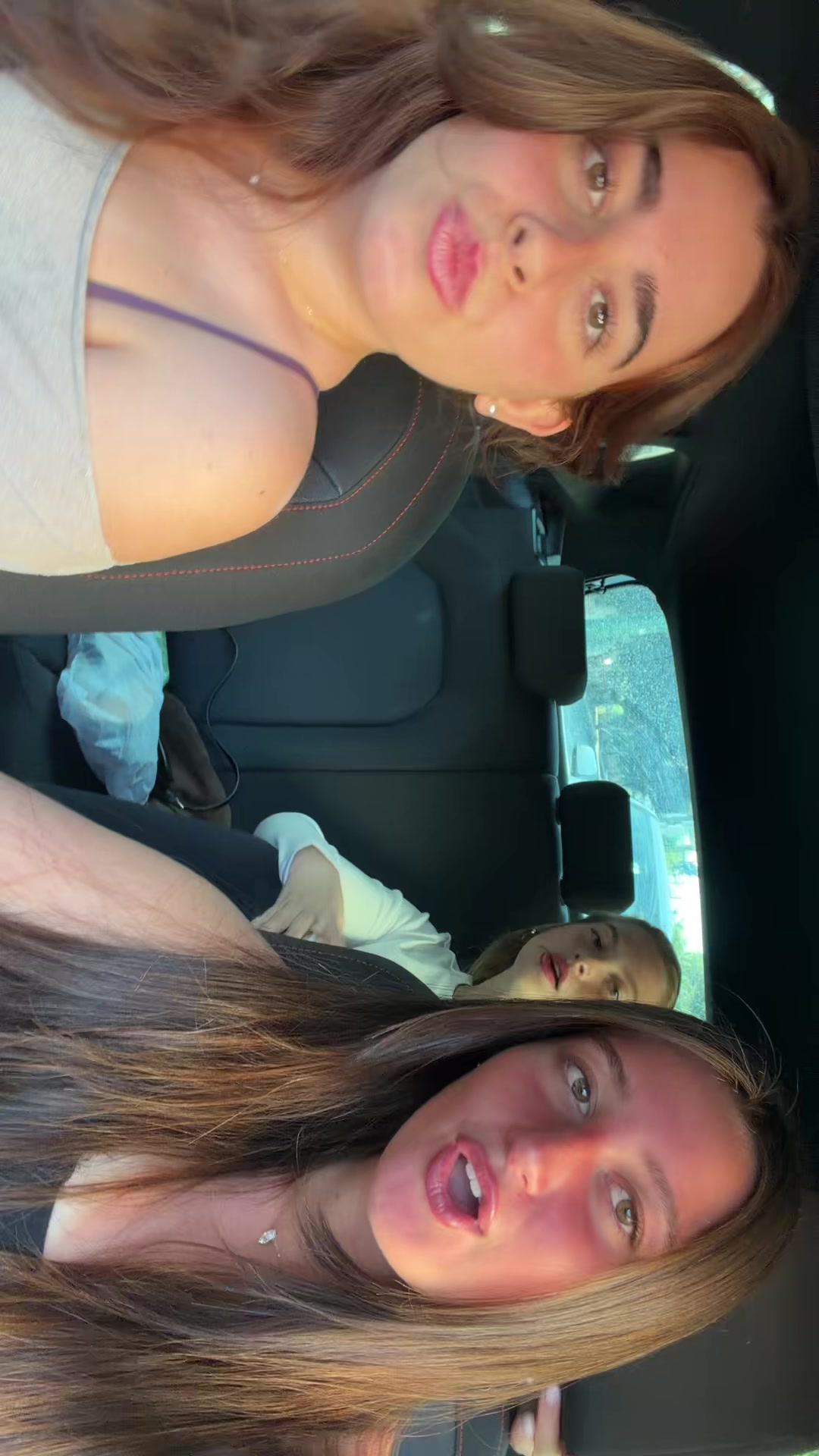 @daniella_zur