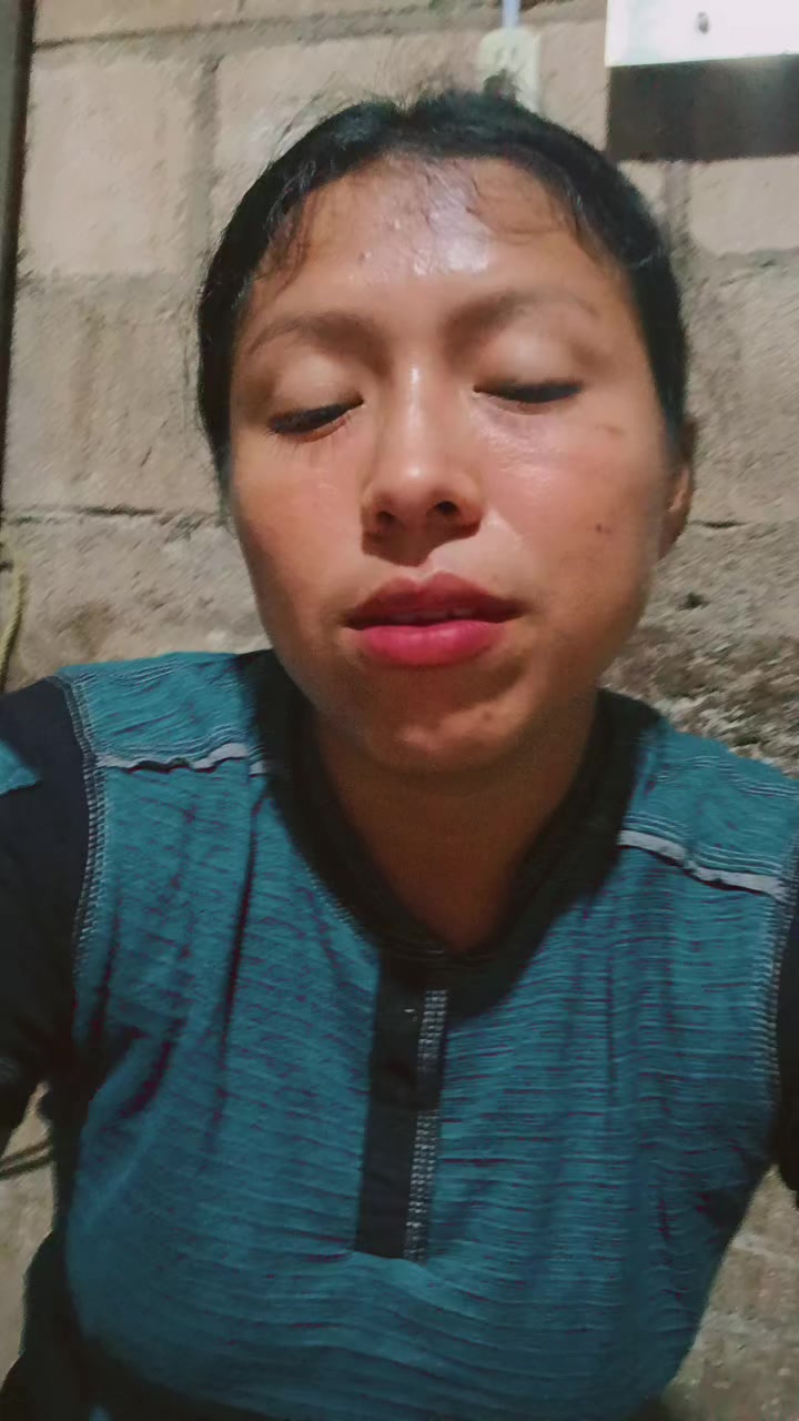 @N O R A 🫠 🍑