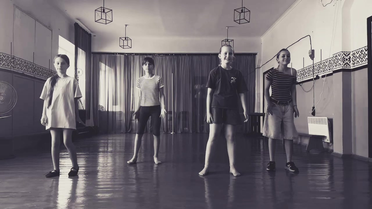 @Мілана❤️🖤❤️🖤