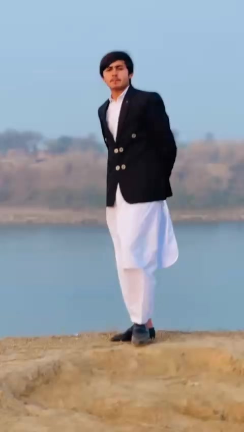 @شاویز ہنجرا❤️&zwj;🩹⚜️