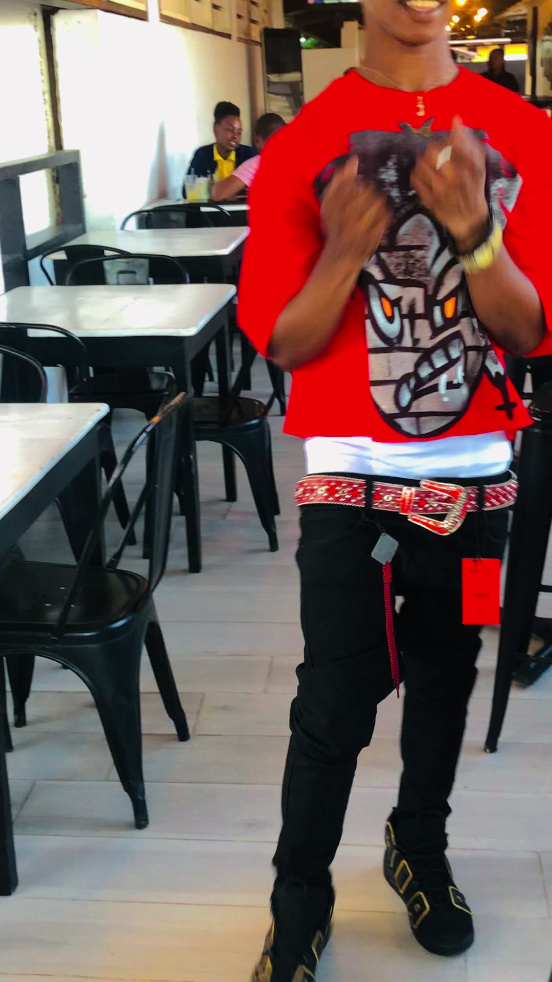 @y.E.I.S.O.N papi 🍫🍫🩸💔🖤💜