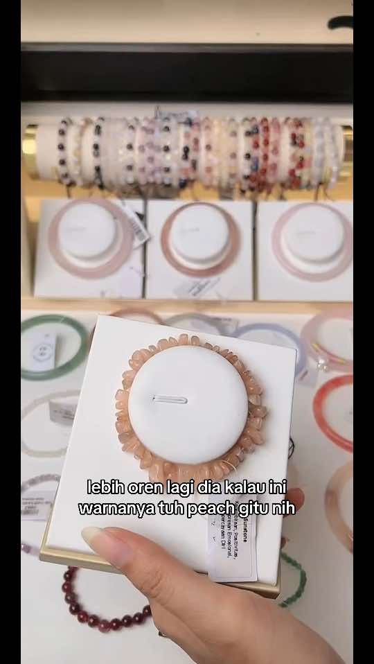 @Zupazupazuu Crystal Jewelery
