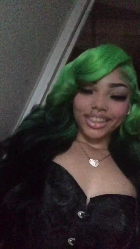 @kamaria