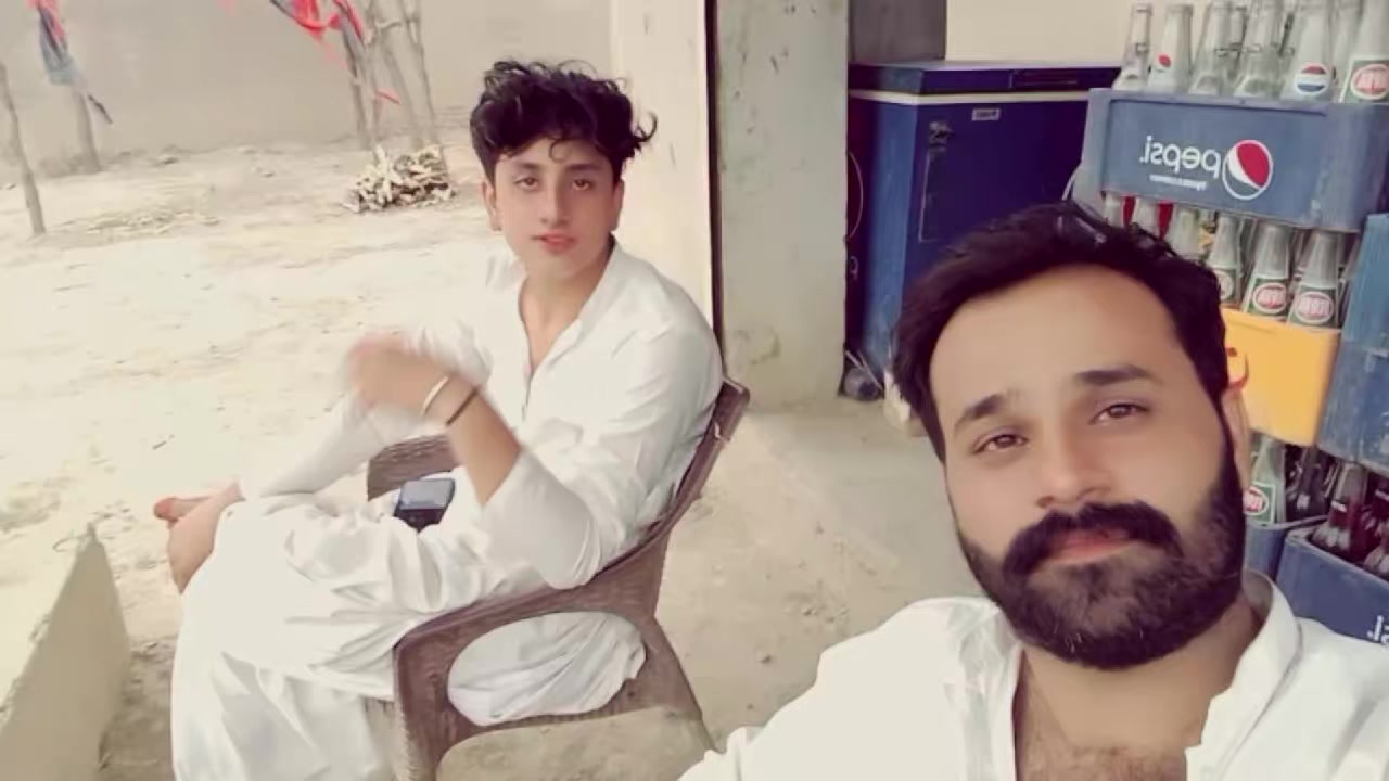 @🐯🐯ملاں بادشاہ 🐯🐯