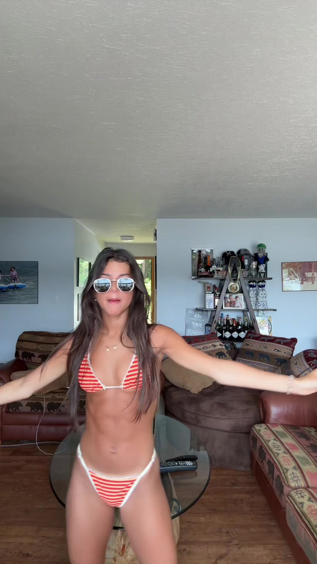 @Lo