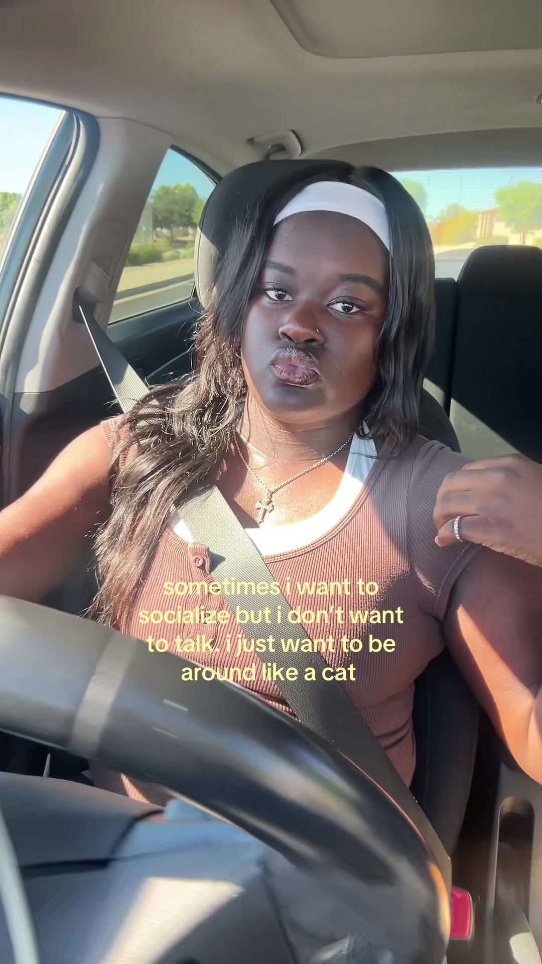@ella analeise
