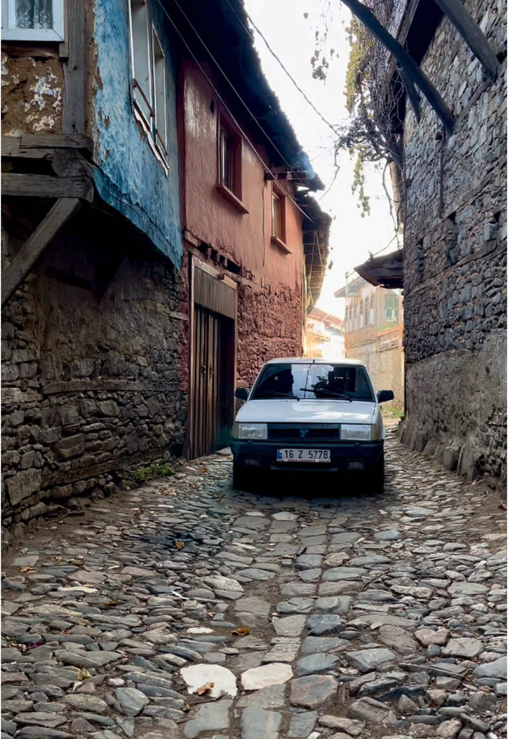 @travelerbedir