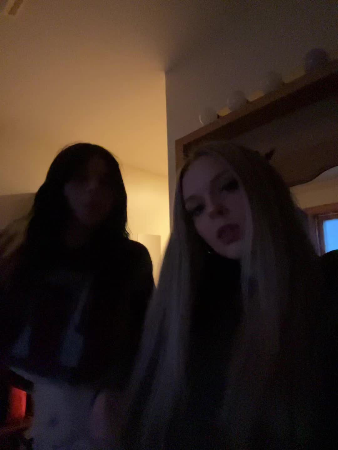 @Layla