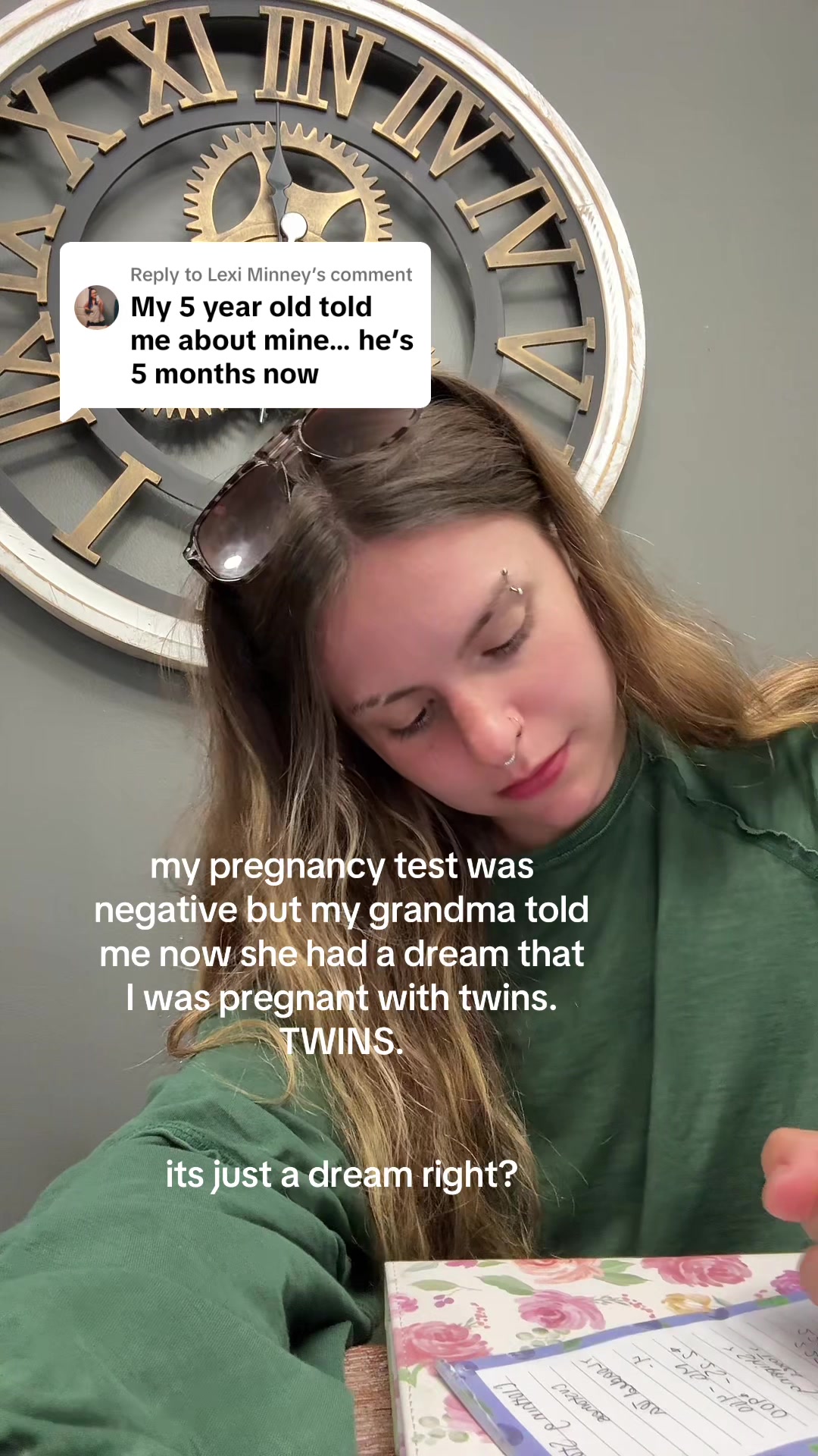 @momfindswithab