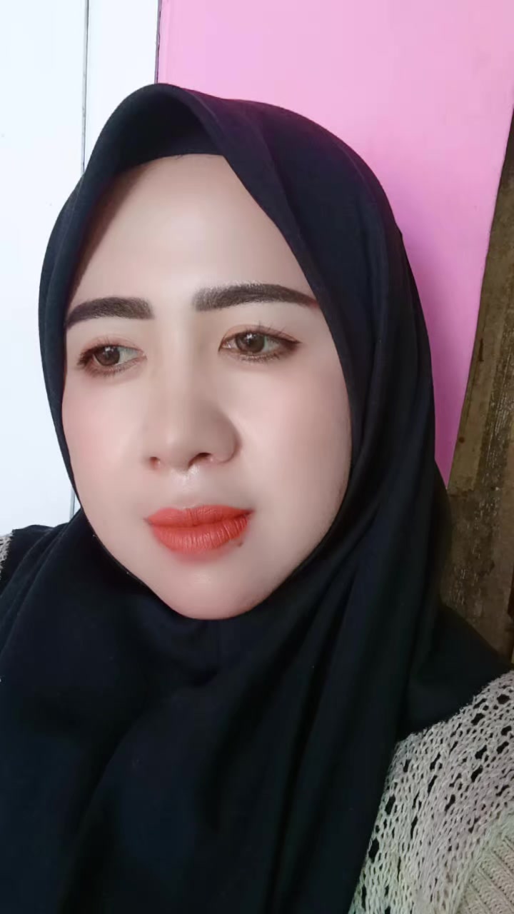 @ERICHA_hr