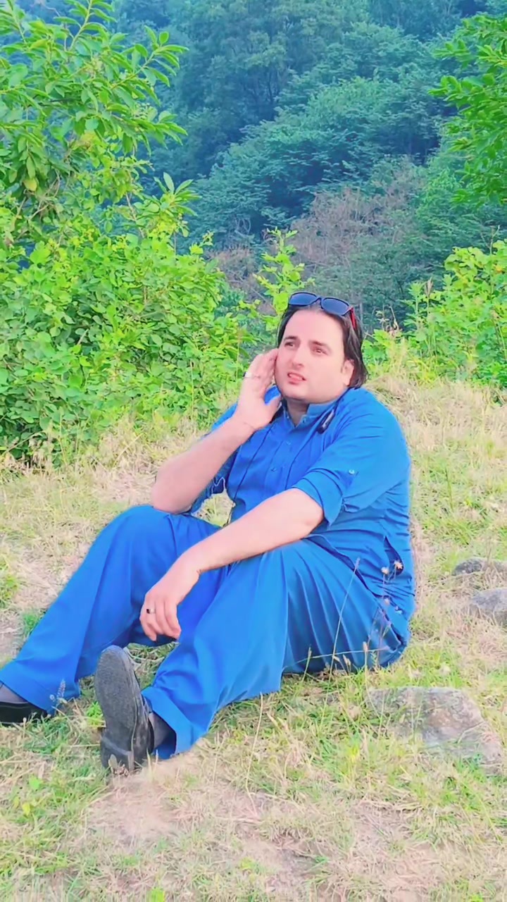 @𝘚𝛄𝗲ď 𝑵𝐚𝗲𝗲൩ 𝘚ḩ𝗲𝙧𝐚ℤᴉ