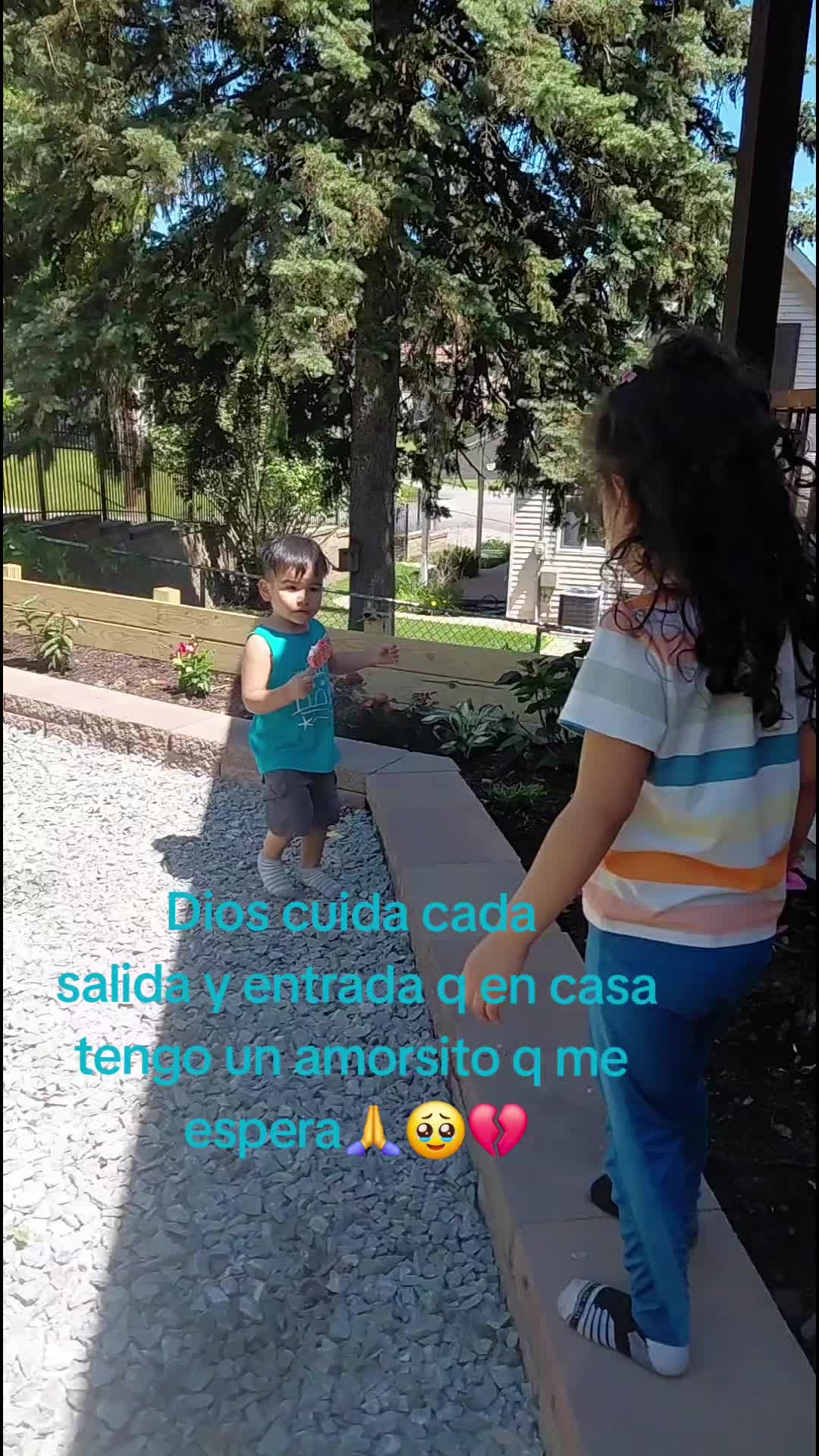 @Paola Guillen
