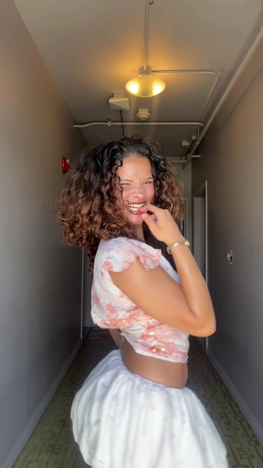 @aneesa