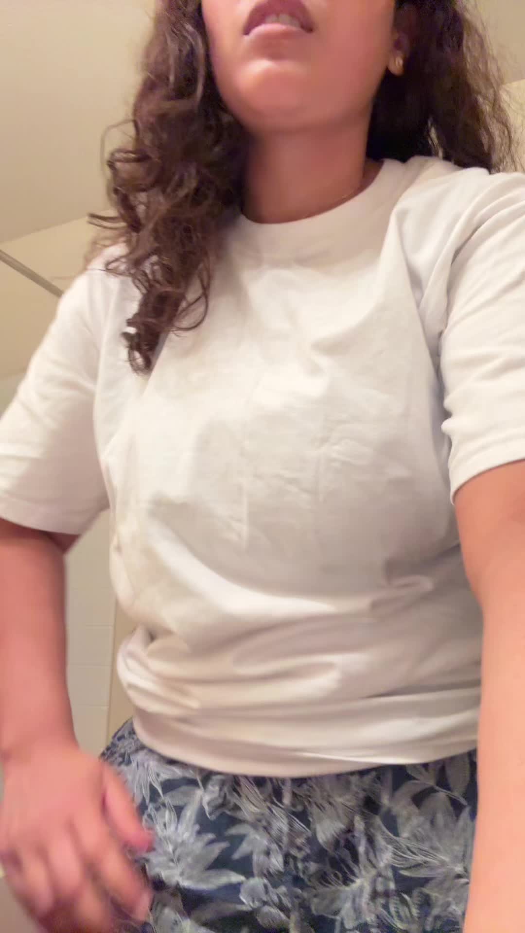 @selena