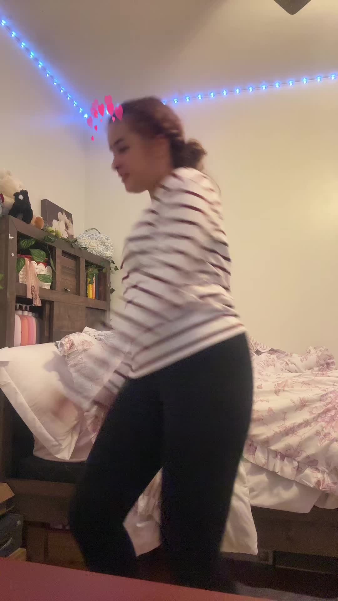 @Leooo