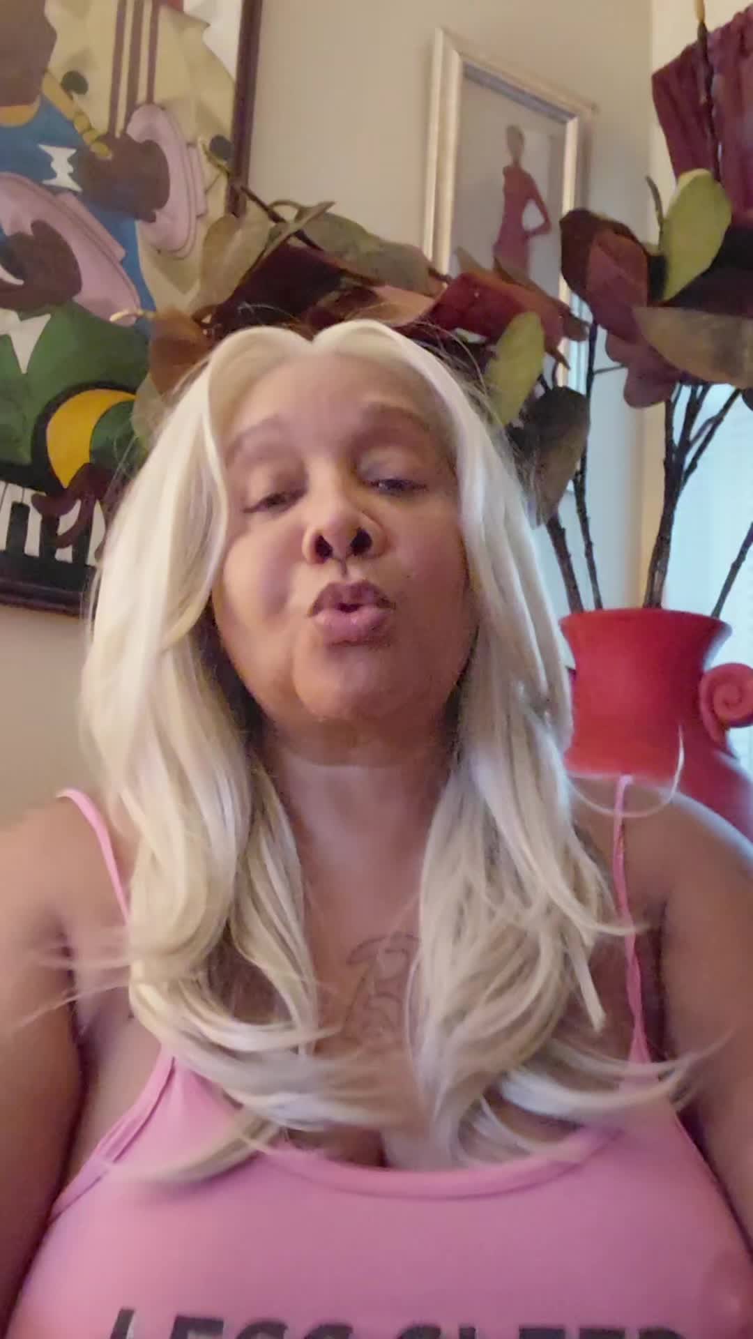 @FOXXY GIRL