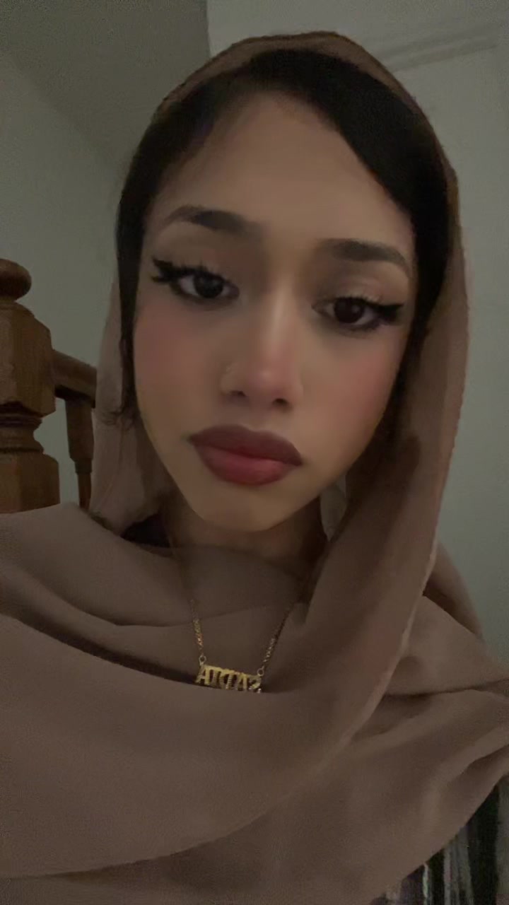 @️