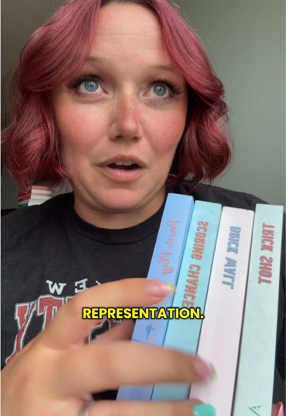 @IG: @sarahluvsromance_1201