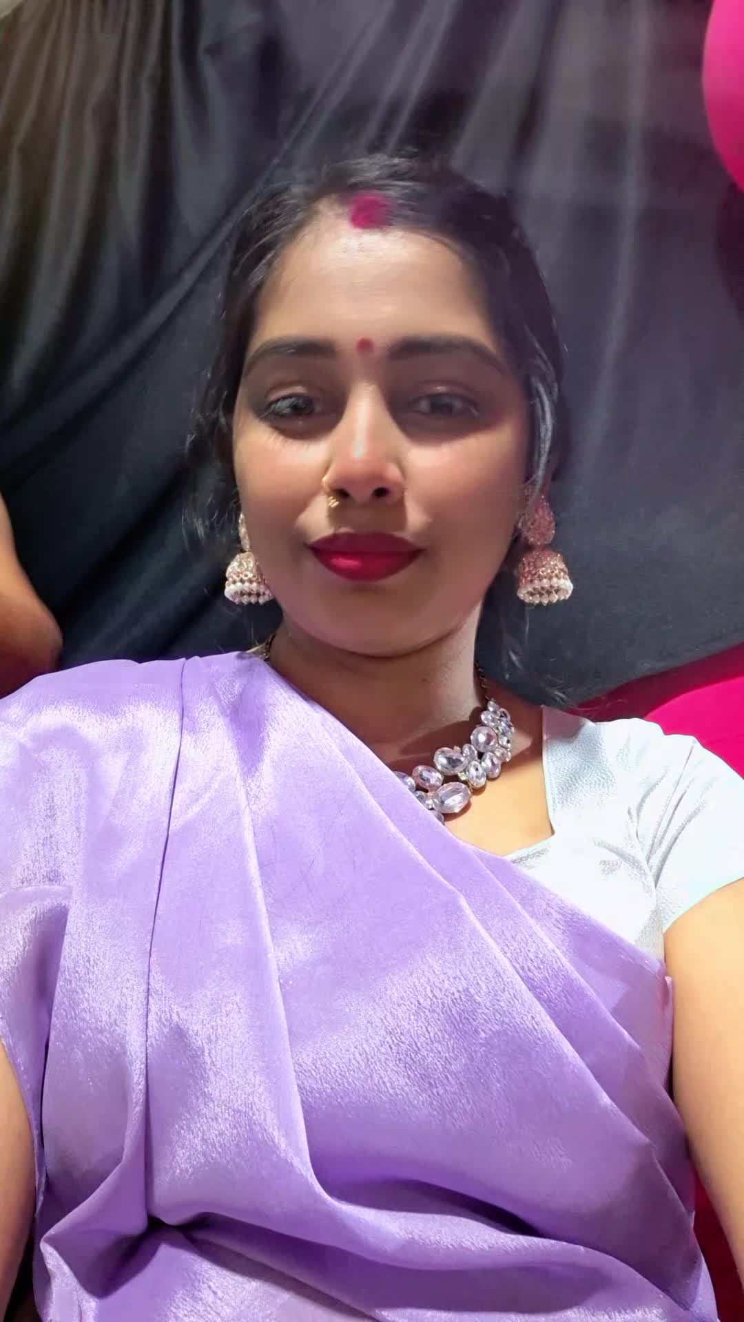 @Nitika Nand ❤️Narayan💖