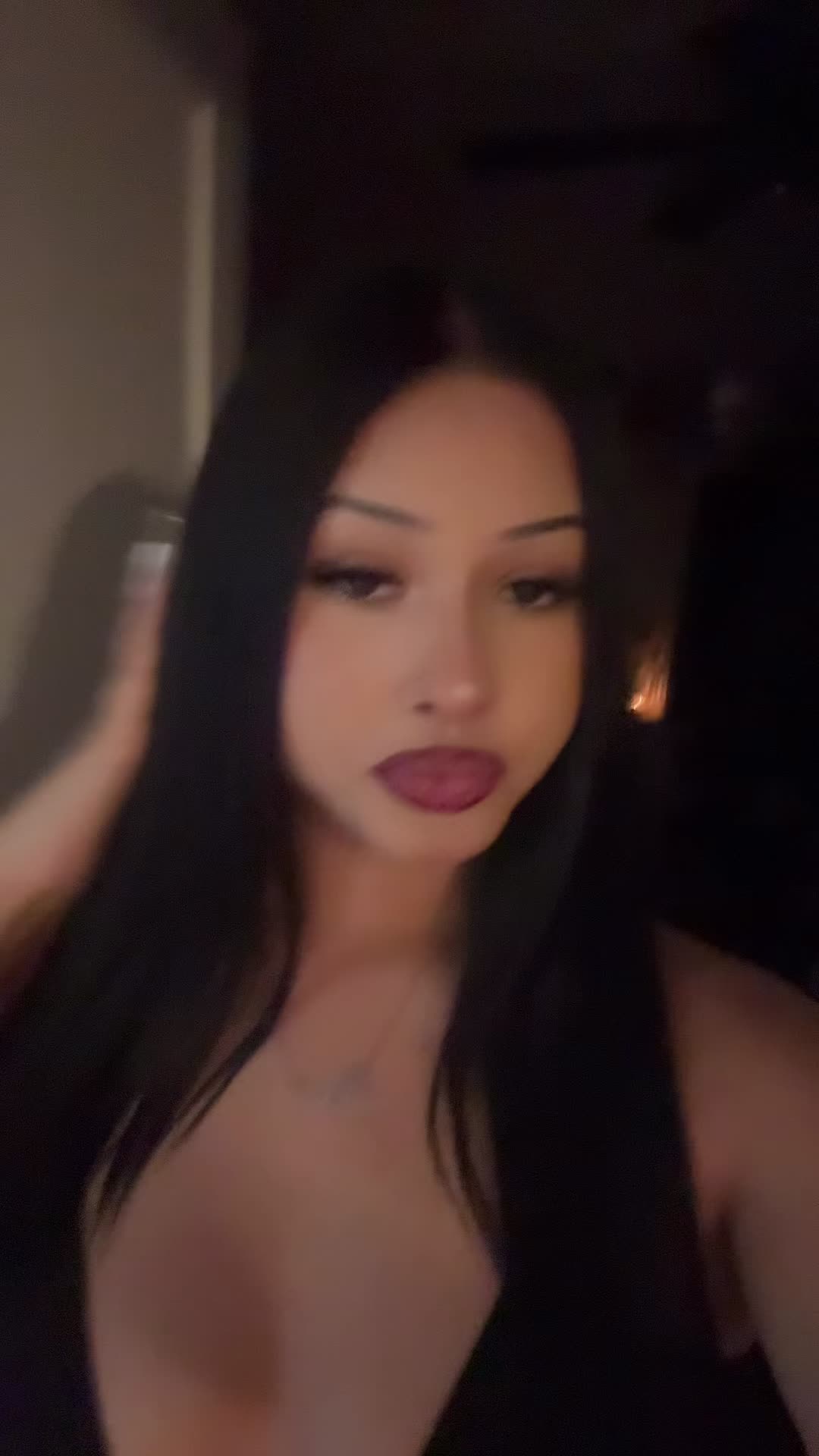 @vi