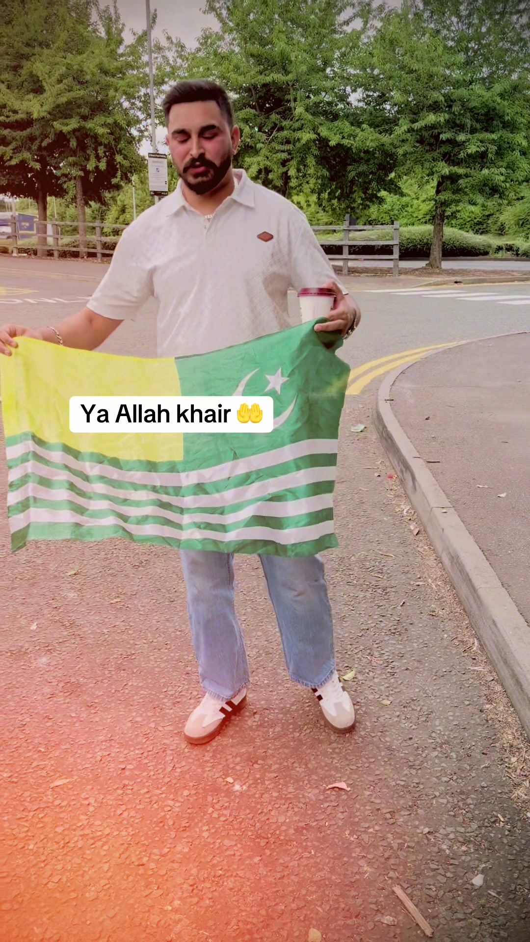 @Mu DA saR KasHm!Ri🇬🇧