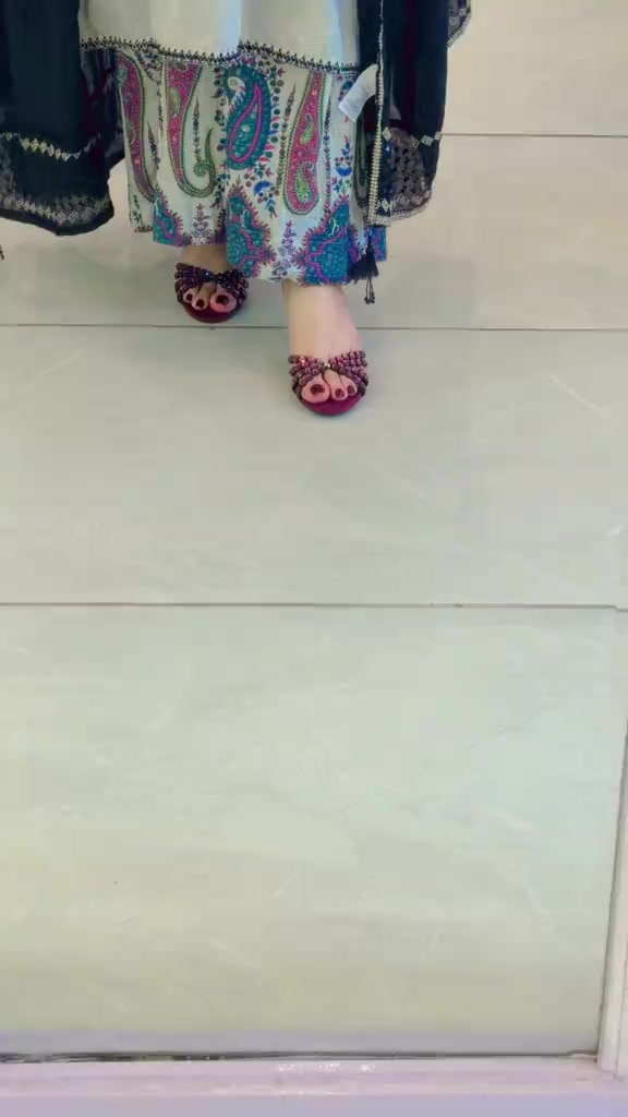 @Cute pathani