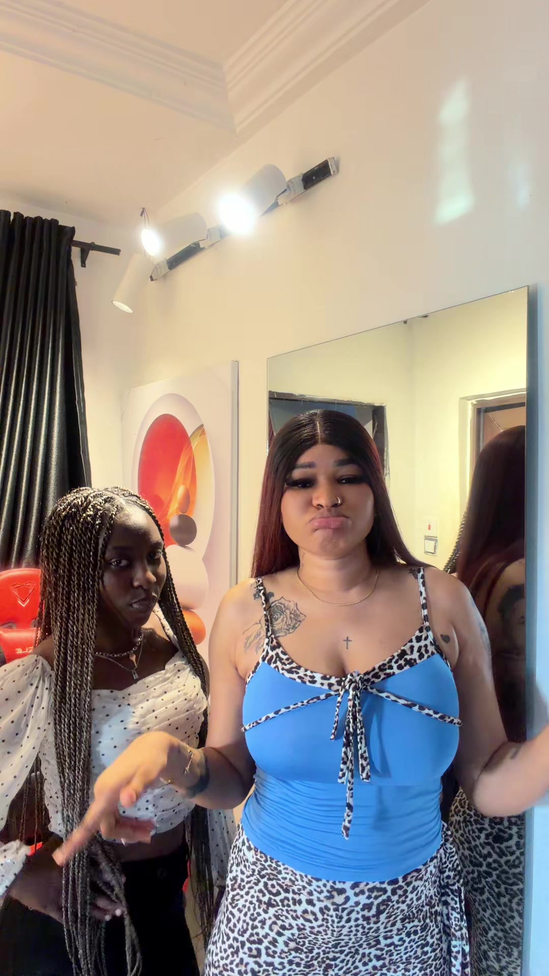 @QUEEN 👸 DAMMY😍🌹