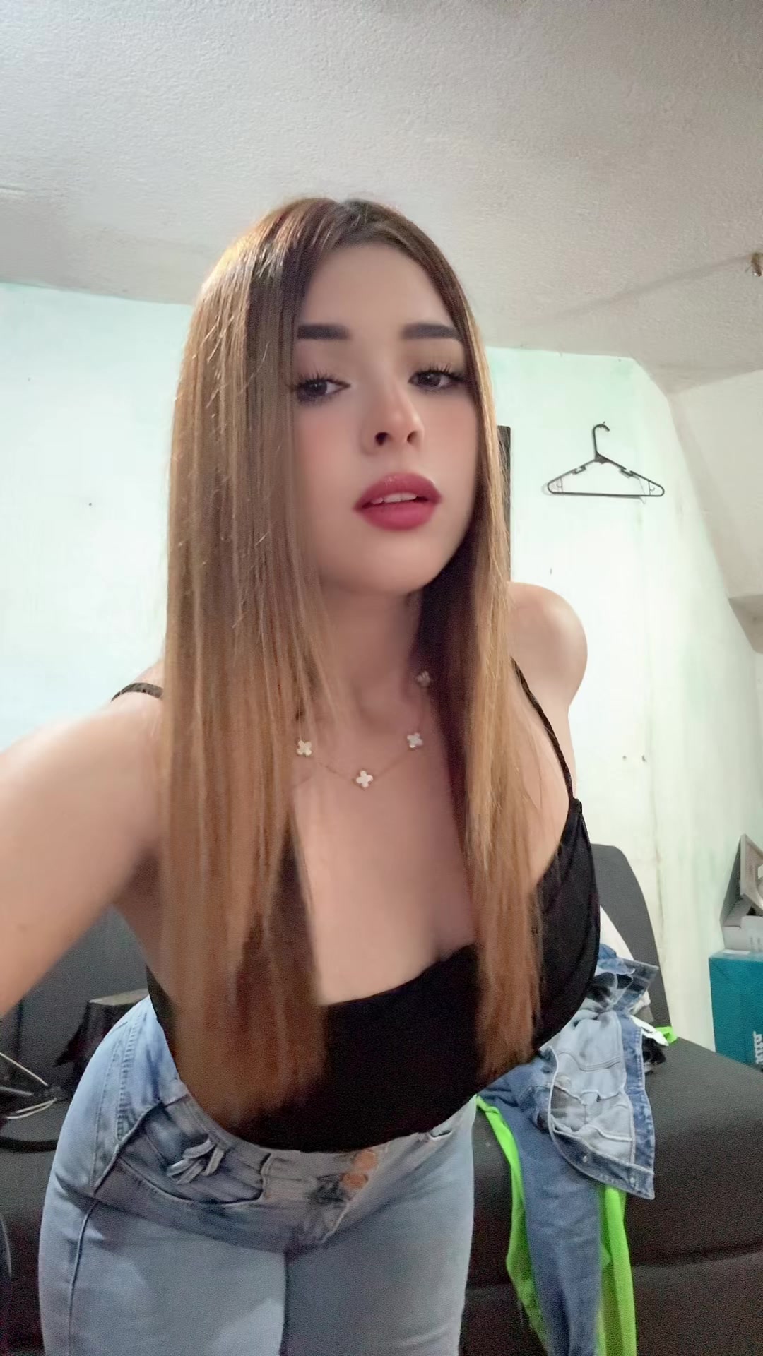 @Erika Jazmin💗
