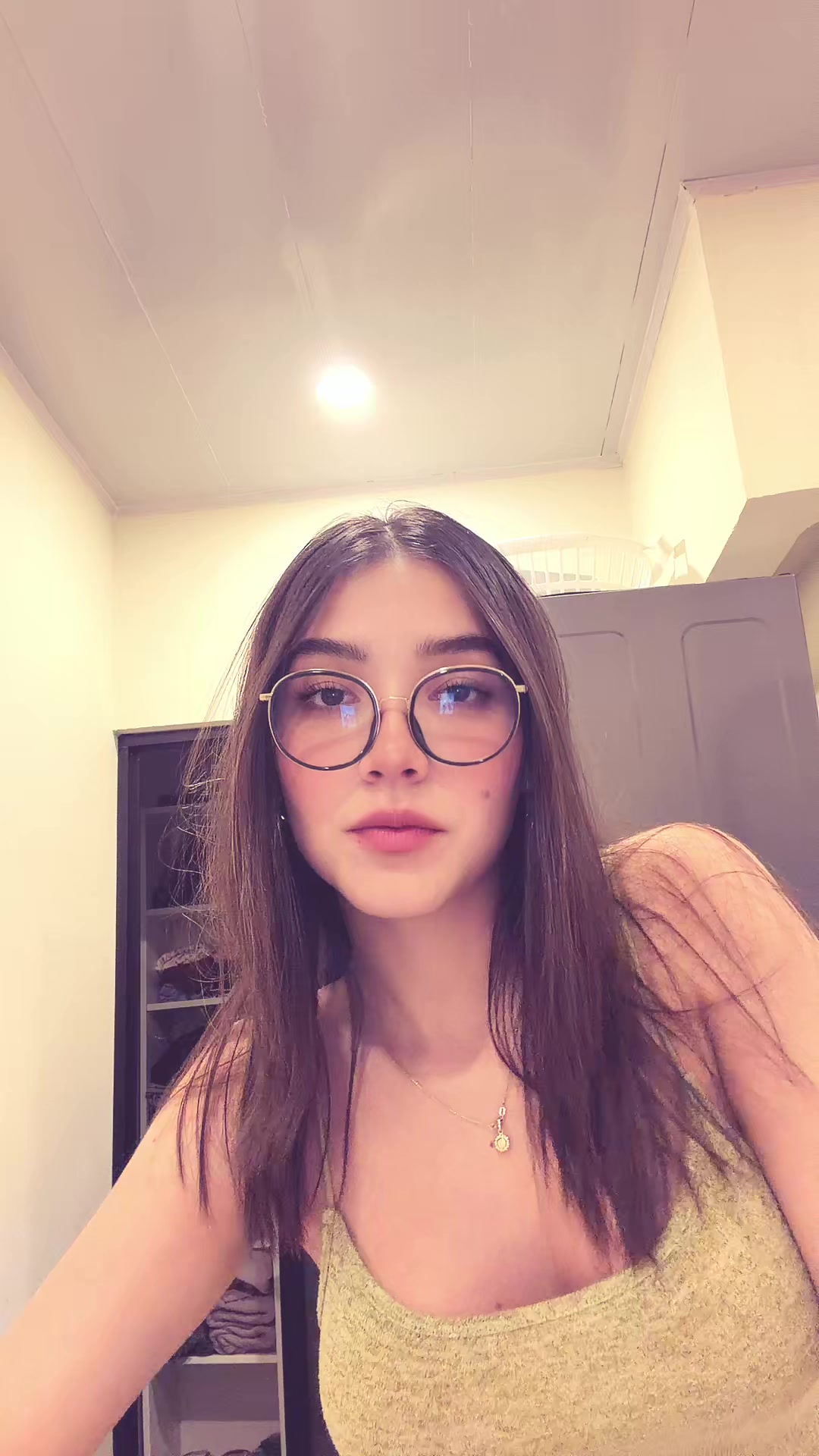 @oficialmaryaguilar