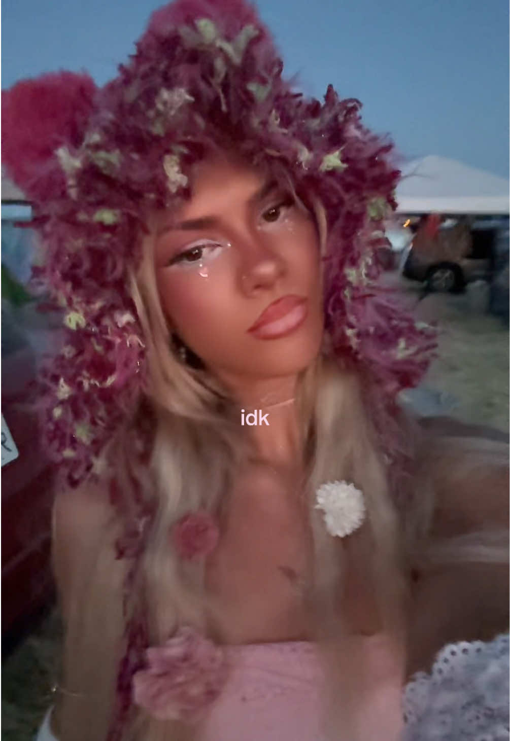 @verycoolhotstrangegirlxo