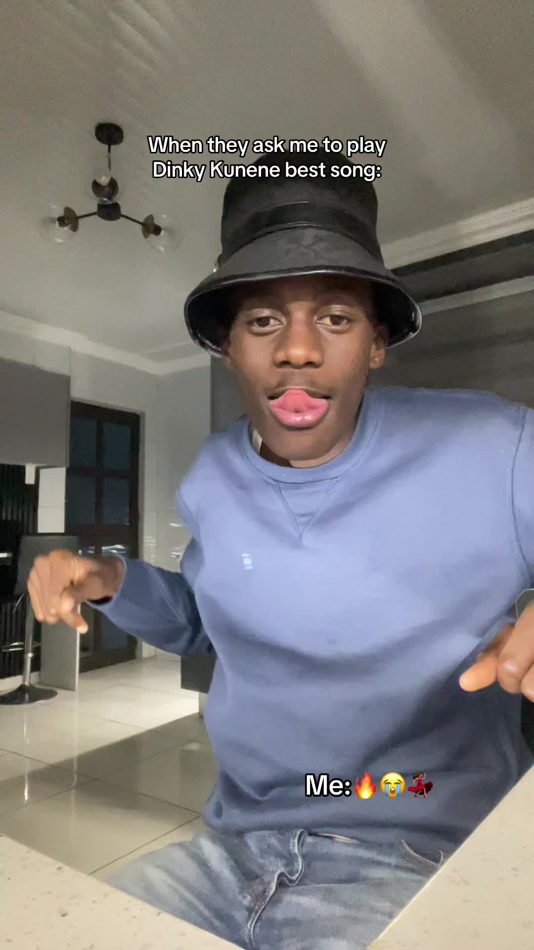 @momo