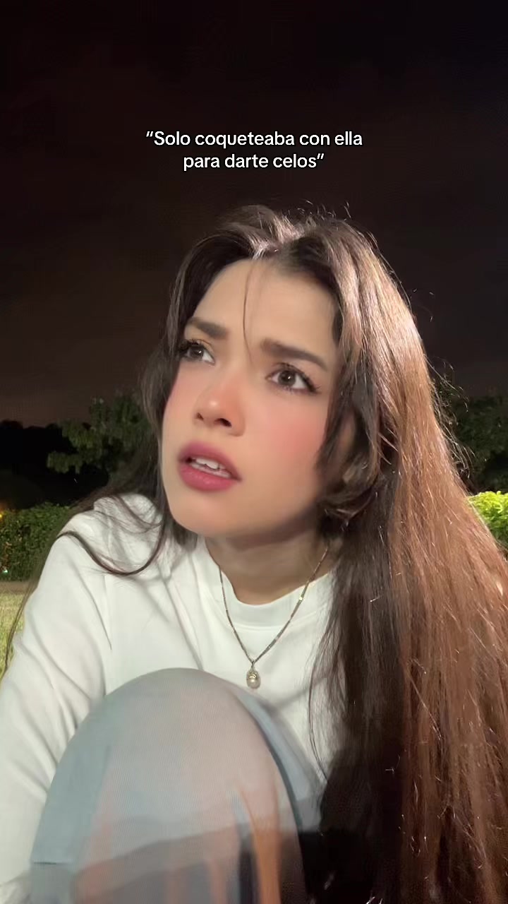@Elva León