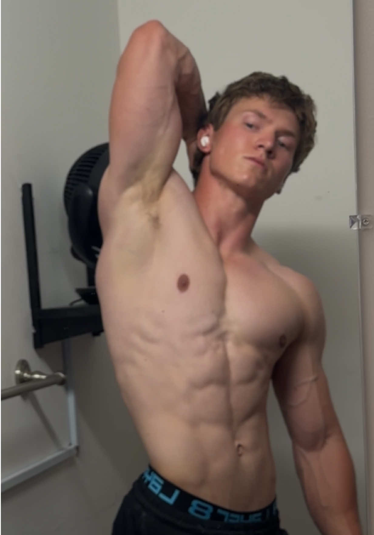 @officiallytmk