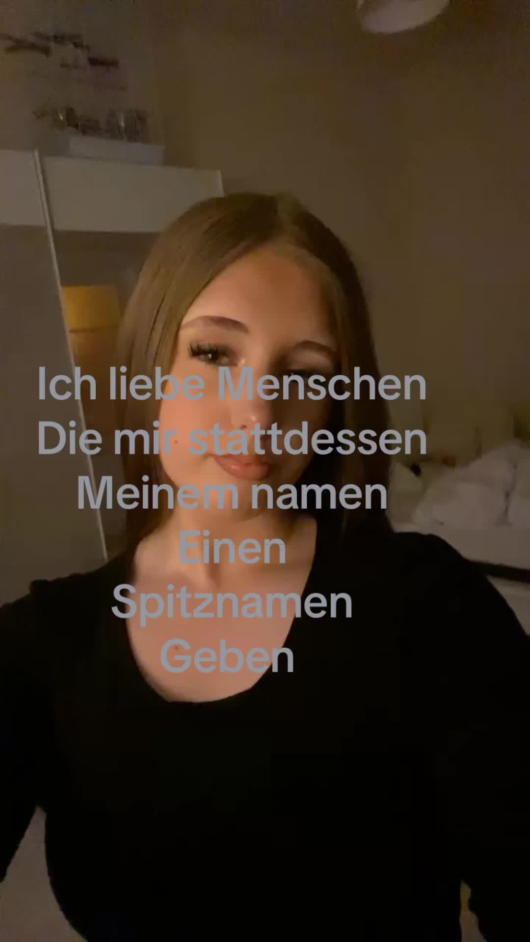@𝒻