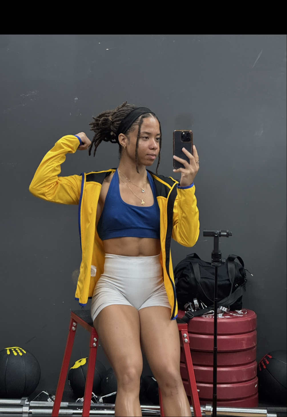 @Vanessa | Core & Strength