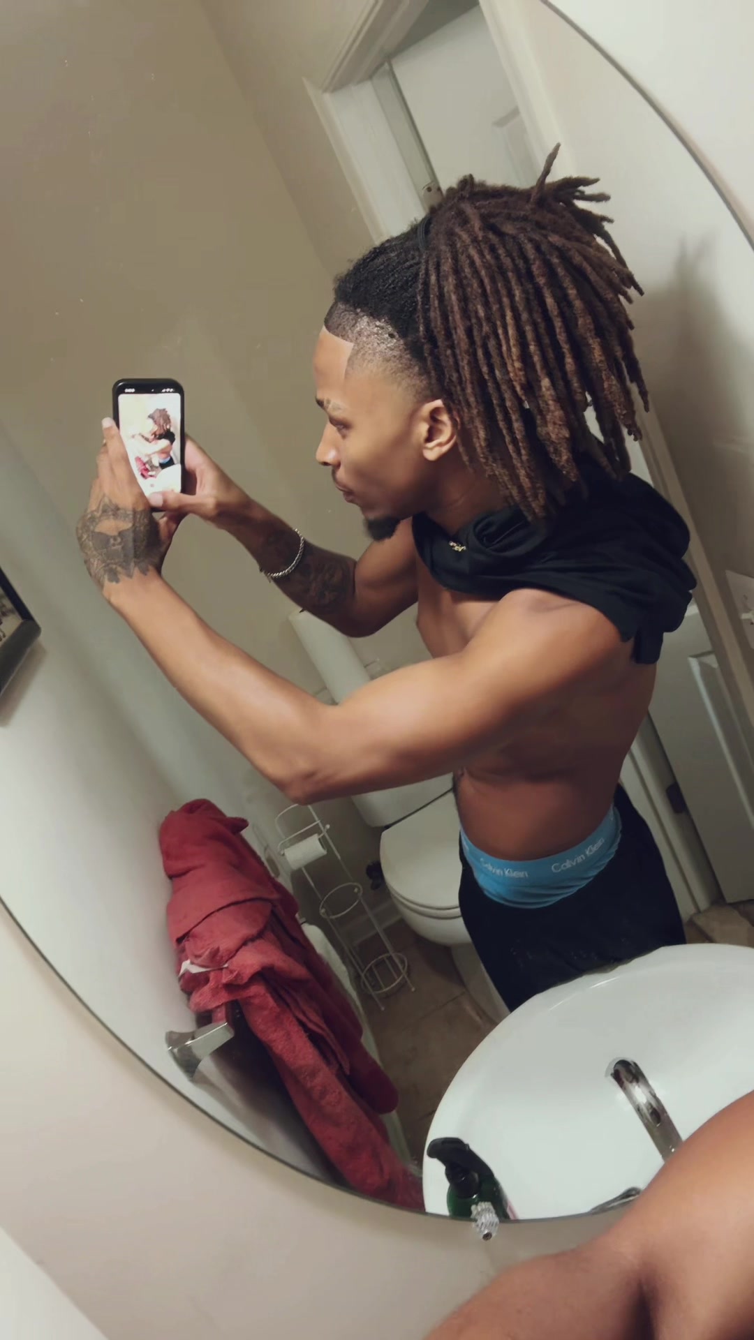 @str8fetti