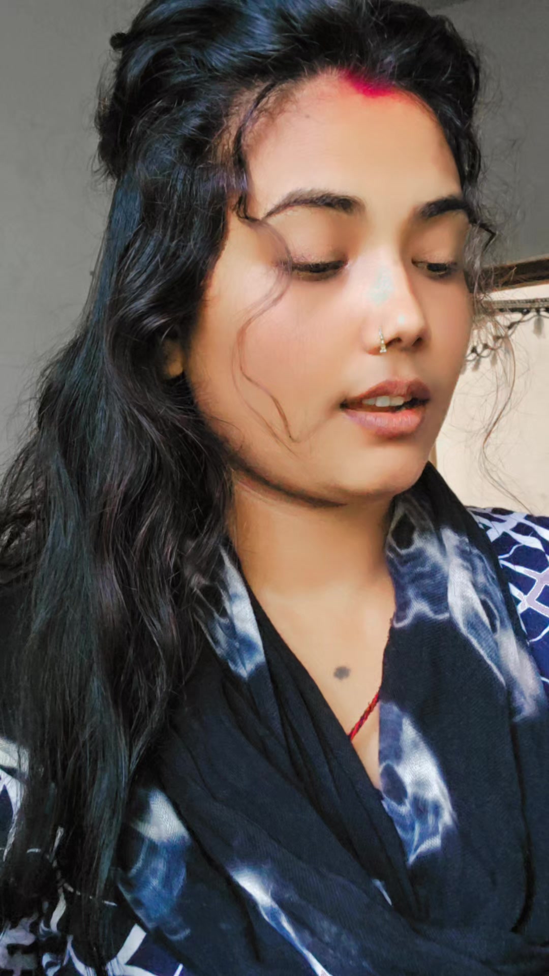 @lovely Anisha 44