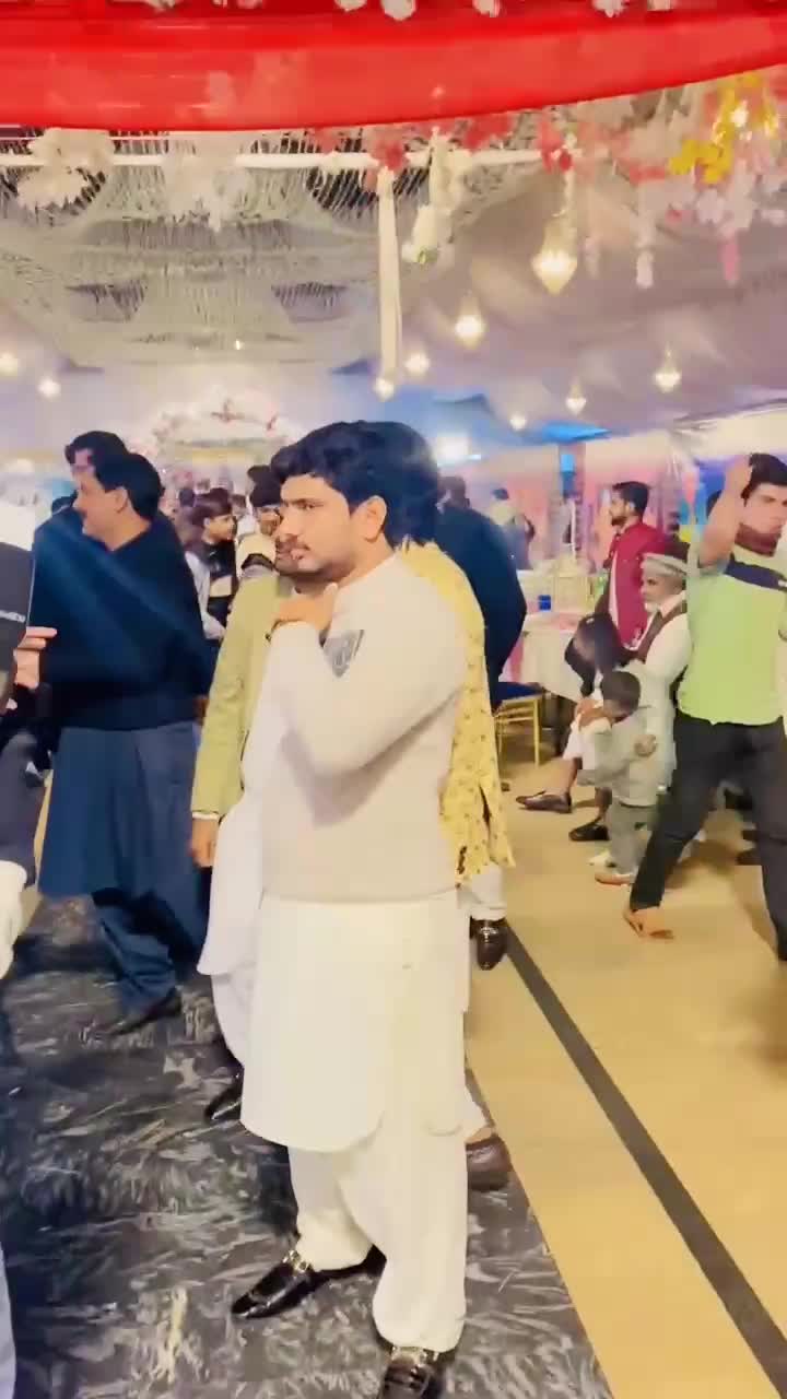 @MUNNA🚩✅