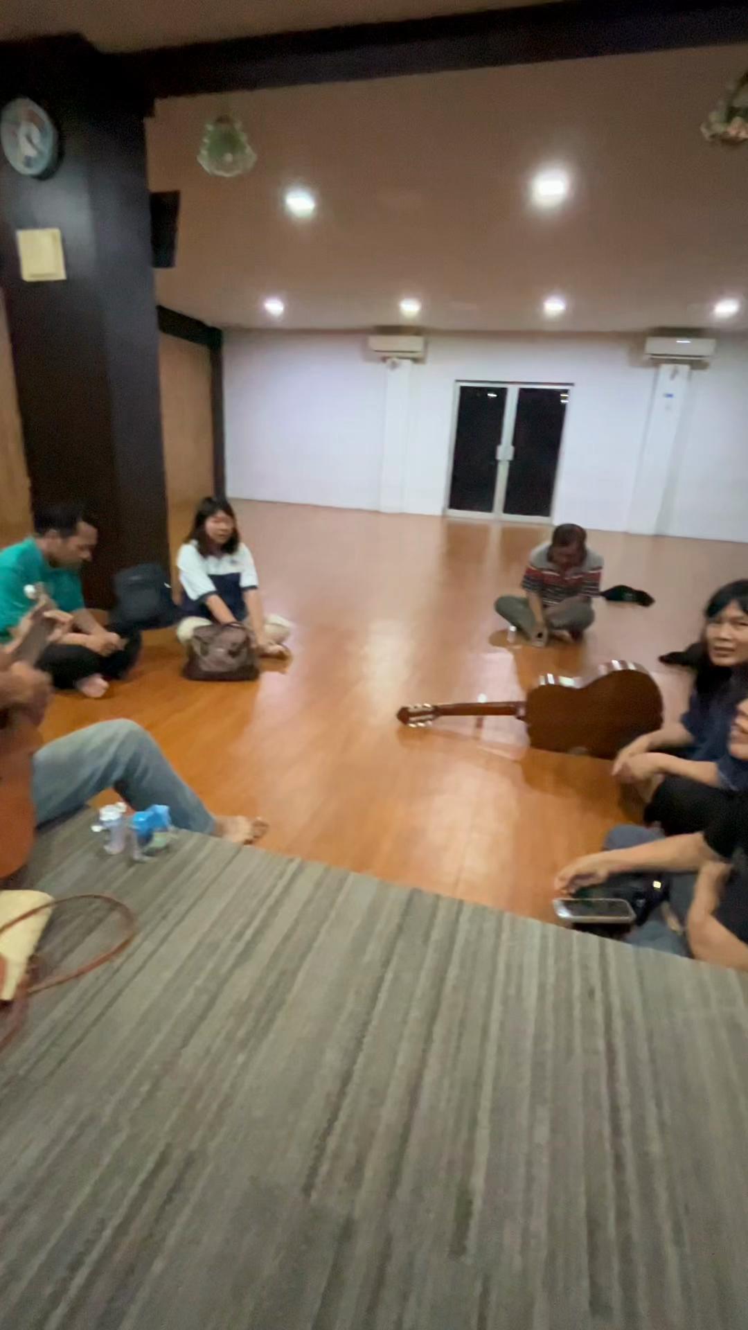 @Si Hati Yang Gembira