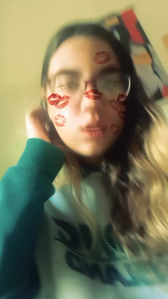 @Julia Vit&oacute;ria