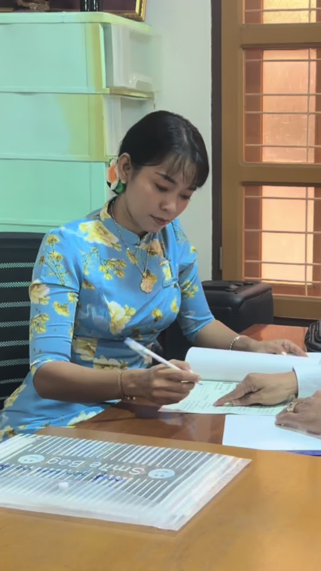 @Khaing Mar Lwin - Official