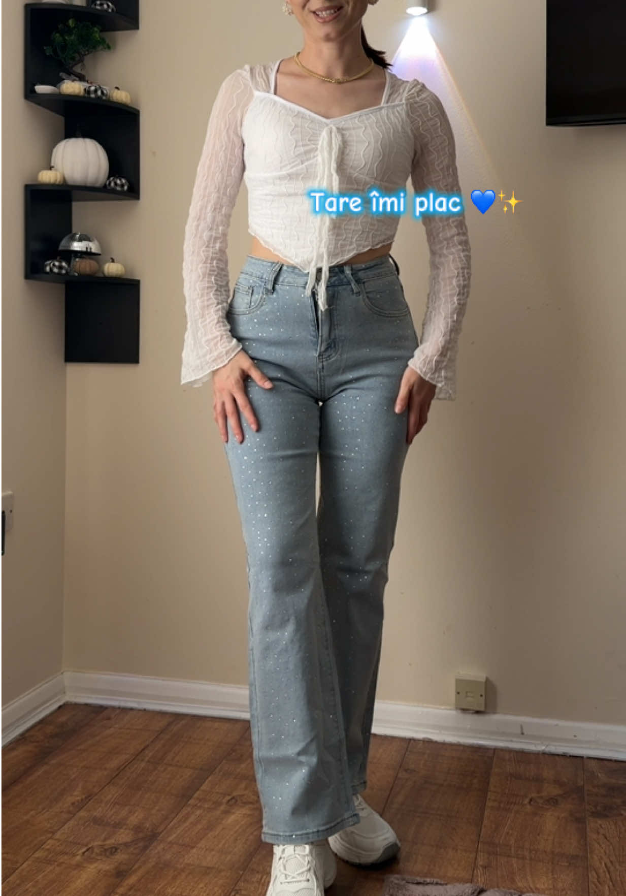 @SimplyHelen