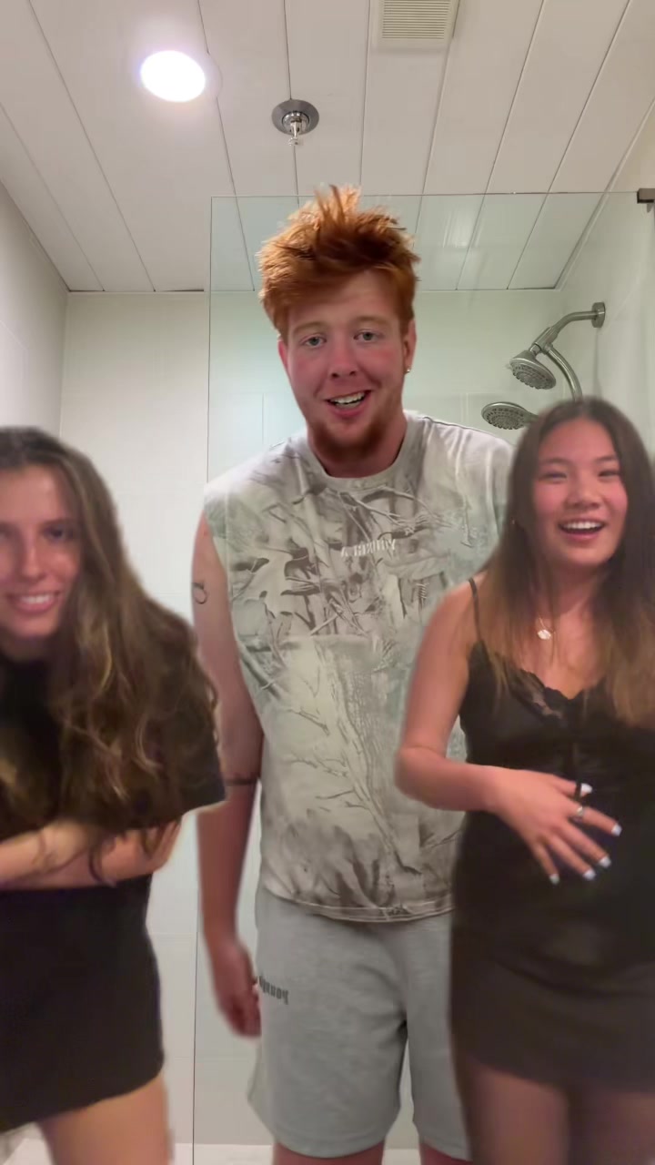 @EMILY😈🙂🥲😤🤬😎😆😂😛😲🤏🦶