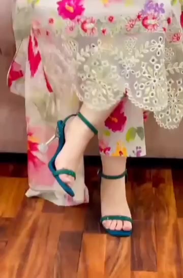 @Cute pathani